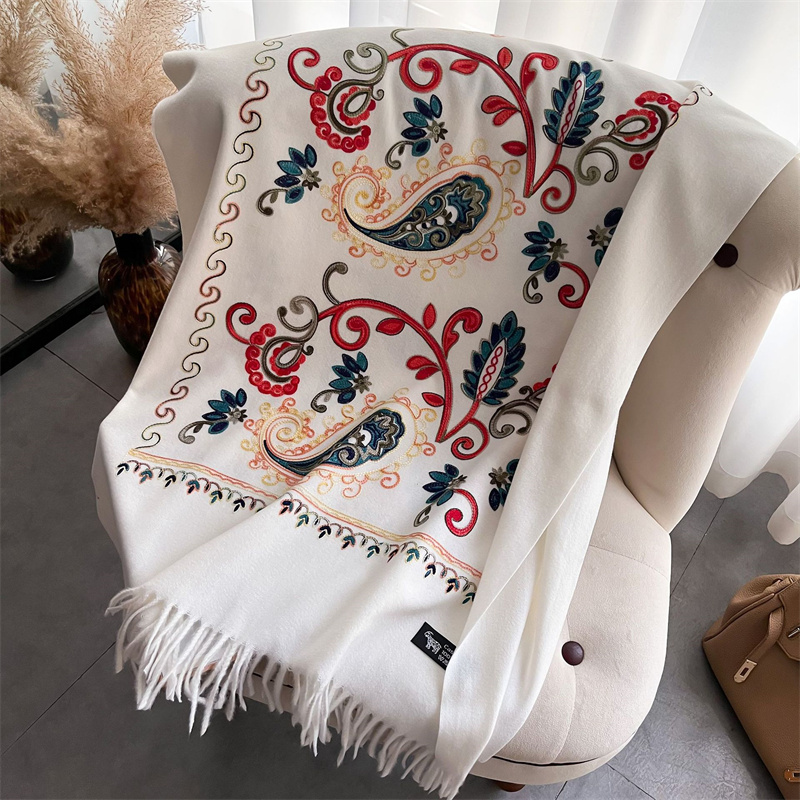 2024 Mode Schal Winter dicken  – Embroidery Pashmina Bewertung und Preis