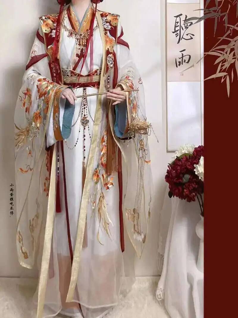 Ming-Dynastie Hanfu Stickerei  – Embroidery Set Bewertung und Preis